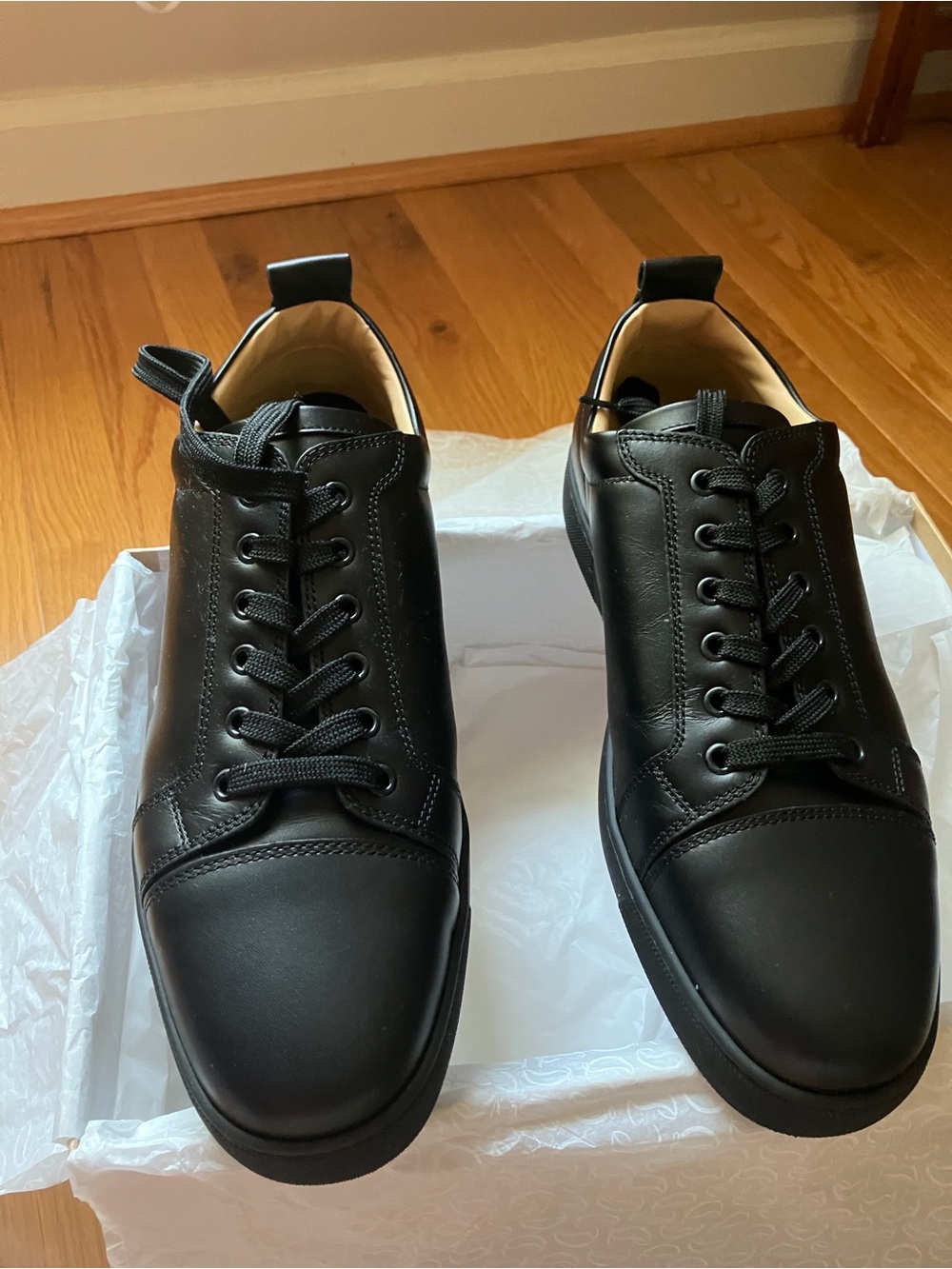 Christian Louboutin Men's Black Leather Low-Top Sneakers size 45 Like Brand New